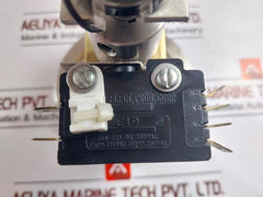 Throttle Assembly with Cherry Elect E19 Snap Action Switch