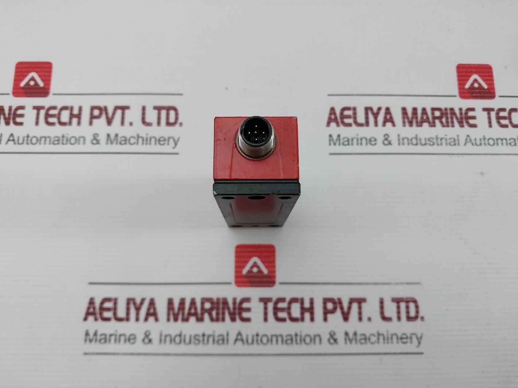Throughbeam Photoelectric Sensor Transmitter 50080151 Lsrl 64/2.8 Se-l Leuze