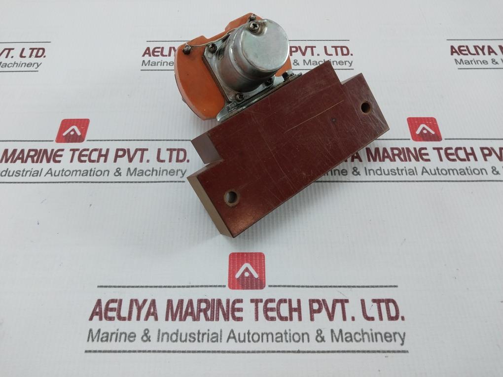 Tianshui 213 Gsz2-200S/Dc.24 Single-pole Dc Contactor