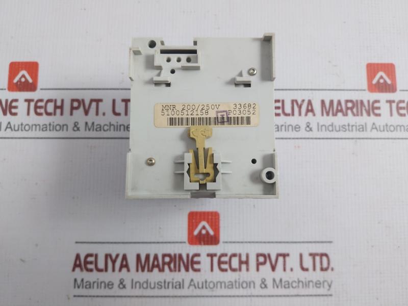 Time Delay Relay For Uvr 200/250V Schneider Electric 5100512158
