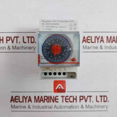 Time Switch 230V-50/60Hz Legrand Microrex Qt31