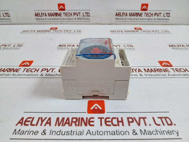 Time Switch 230V-50/60Hz Legrand Microrex Qt31