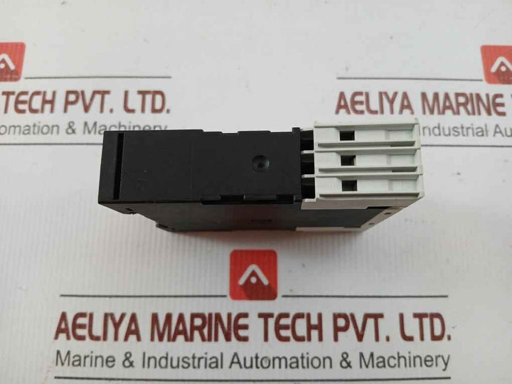 Timing Relay 3Rp1512-1Ap30 Siemens 1,5-30 S
