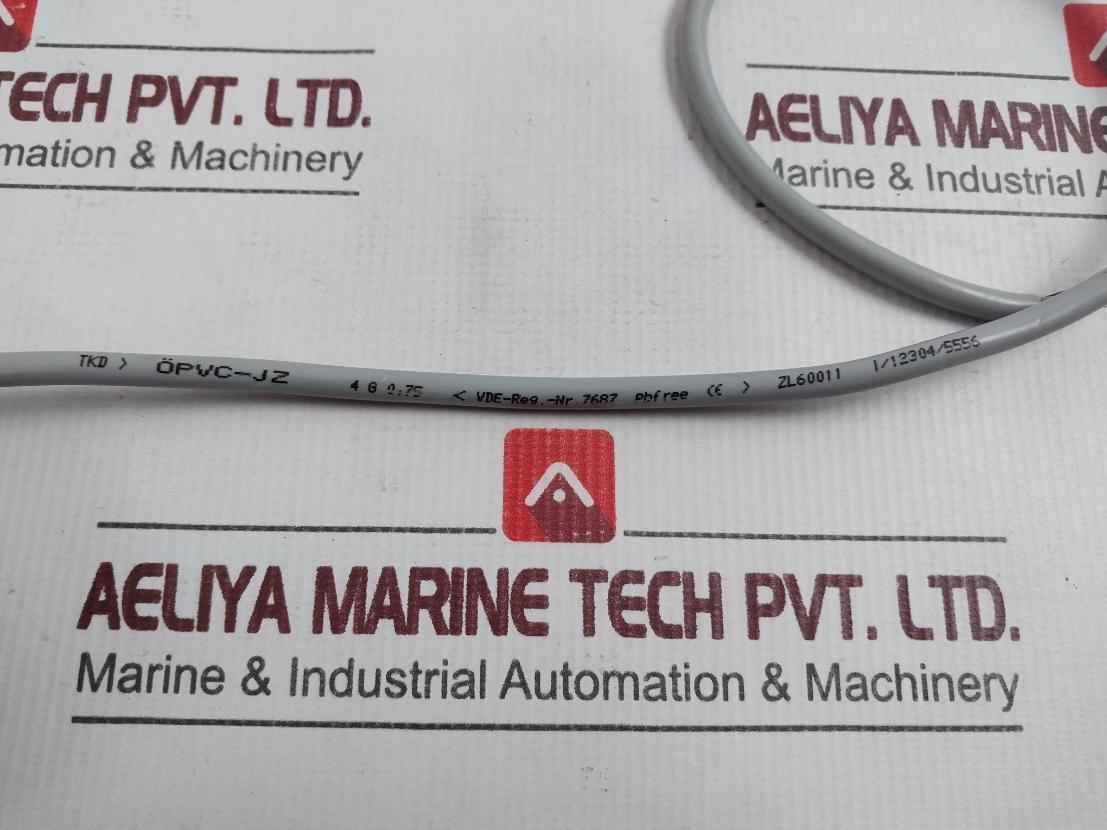 Tkd Opvc-jz Cable With Socket 2 Meter Zl60011