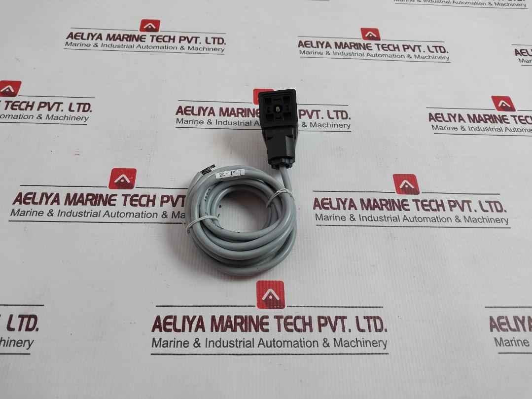Tkd Opvc-jz Cable With Socket 2 Meter Zl60011