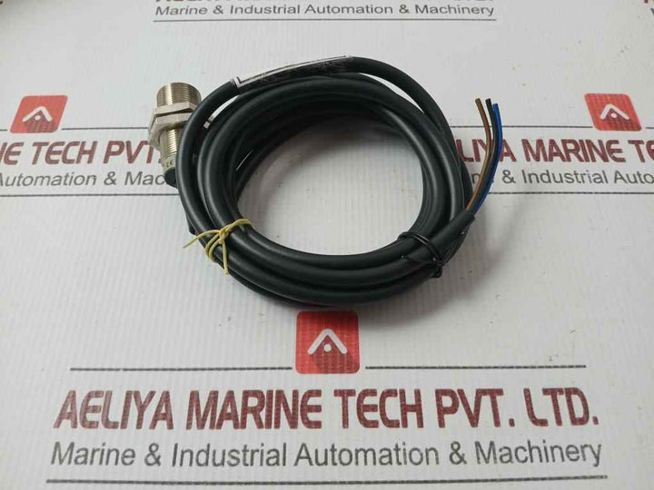 Tl-x5E2-e1 Inductive Proximity Sensor Omron