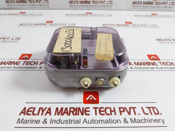 Tlc 7B 17 F001 Temperature Switch 0 To 40°C Sauter