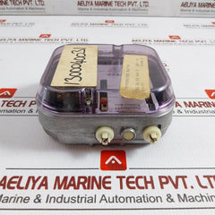 Tlc 7B 17 F001 Temperature Switch 0 To 40°C Sauter