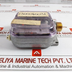Tlc 7B 17 F001 Temperature Switch 0 To 40°C Sauter