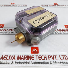 Tlc 7B 17 F001 Temperature Switch 0 To 40°C Sauter