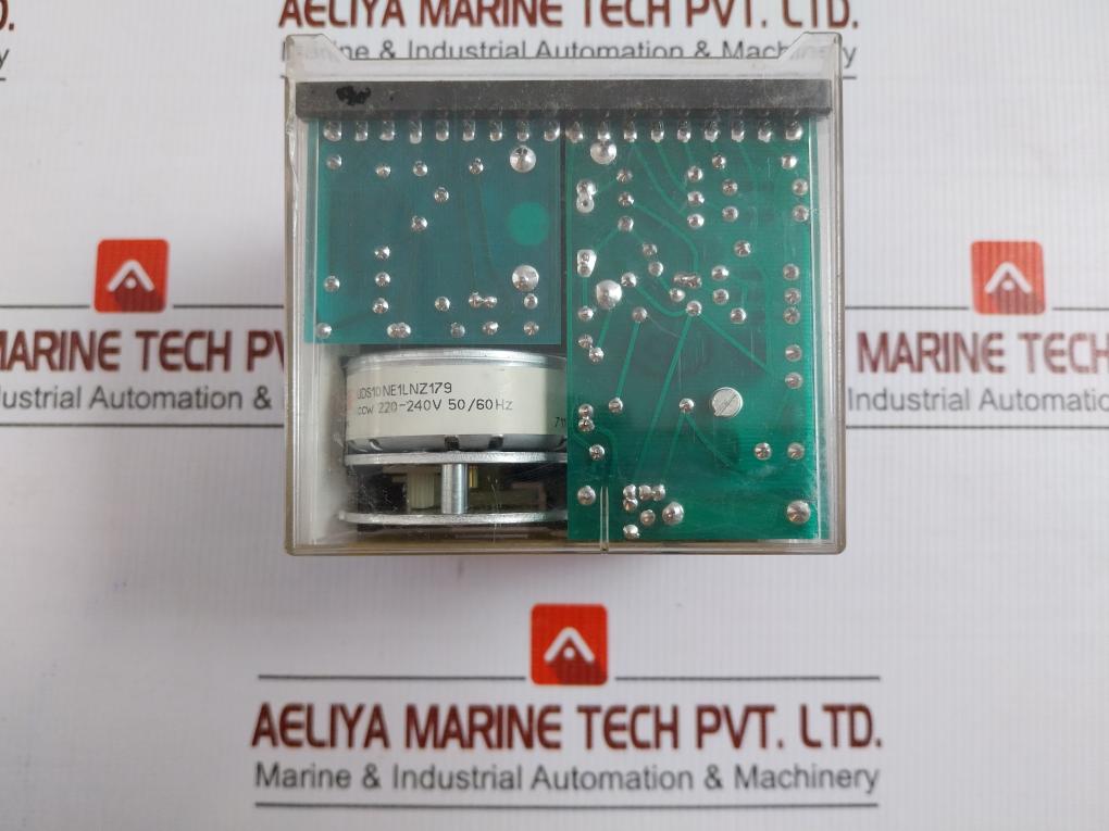 Tmo 720-4 Oil Burner Control Box Ip44 Satronic