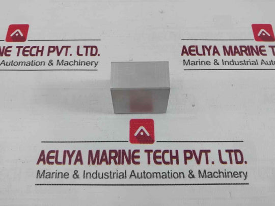 Tmp H.20117.452.05.00 Precision 2 Hole Machined Metal Mounting Block