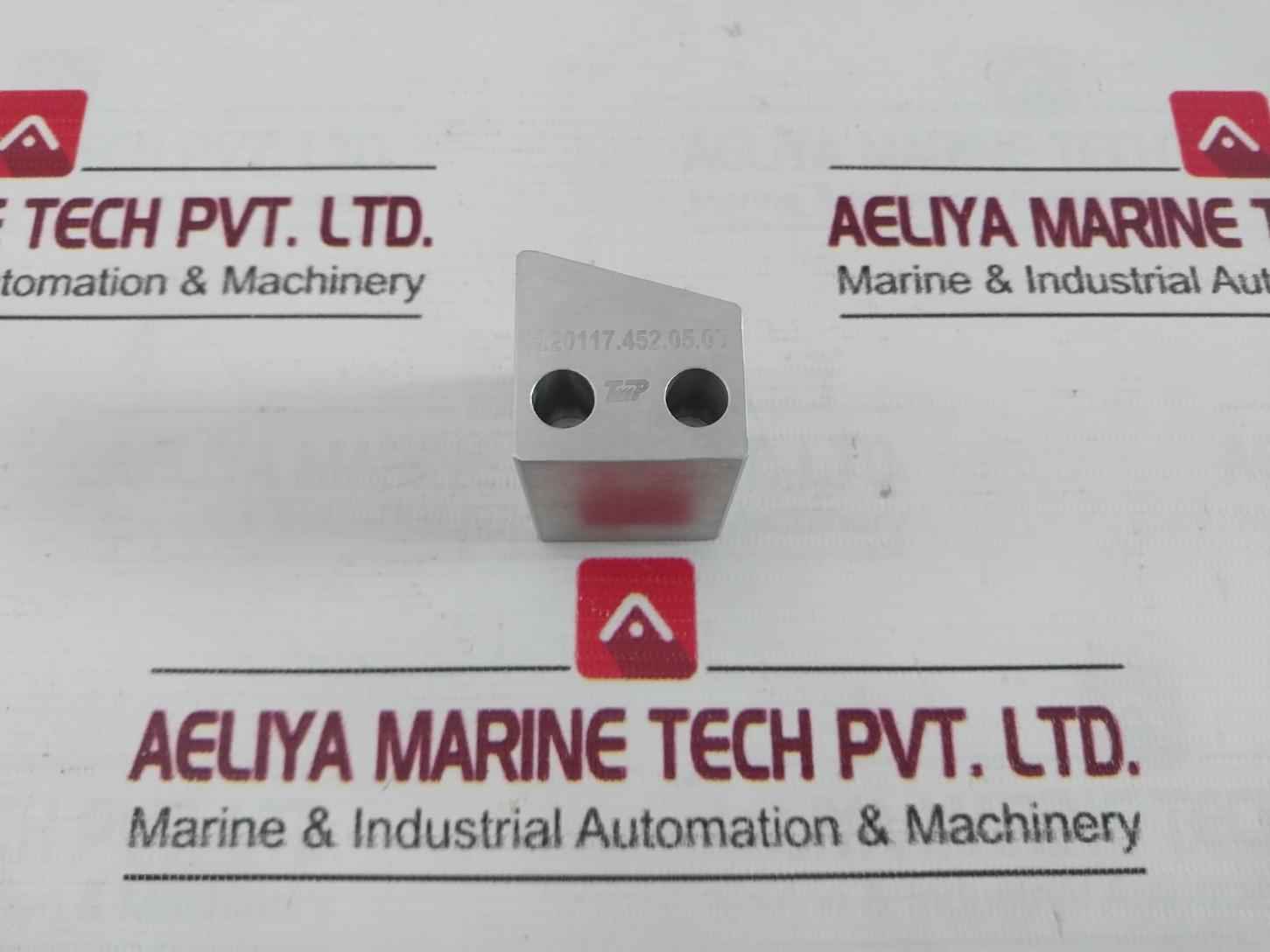 Tmp H.20117.452.05.00 Precision 2 Hole Machined Metal Mounting Block