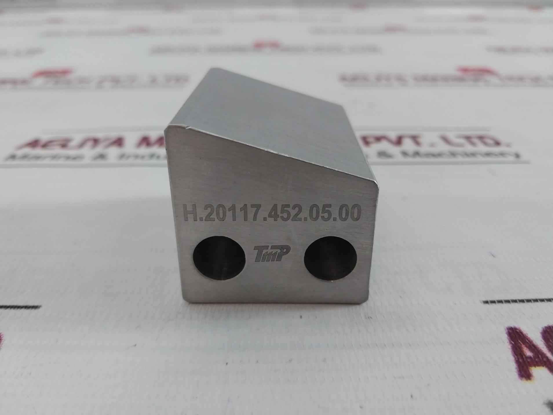 Tmp H.20117.452.05.00 Precision 2 Hole Machined Metal Mounting Block
