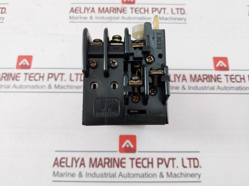 Togami-electric Cr-10 Overload Relay Pma-110004A 220V 50Hz 600V