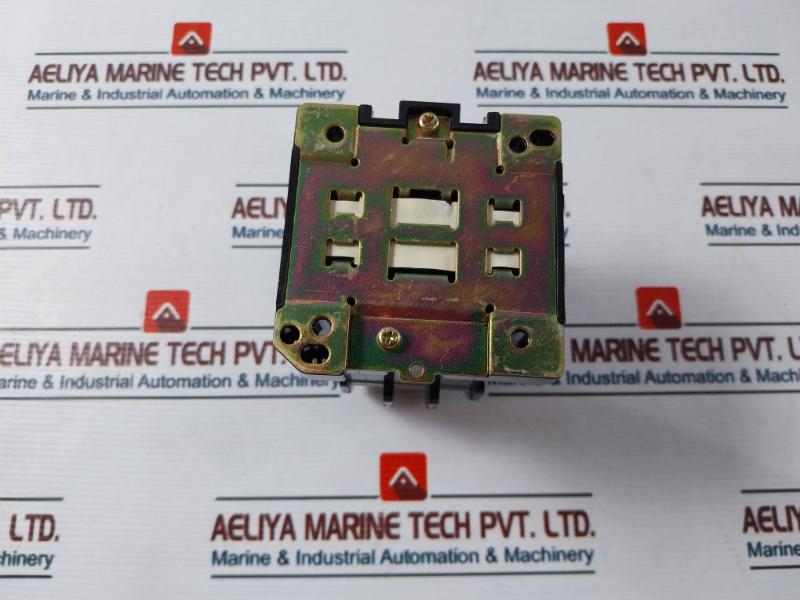 Togami Electric Clk-50H-p8Al Magnetic Contactor 24V 50/60Hz