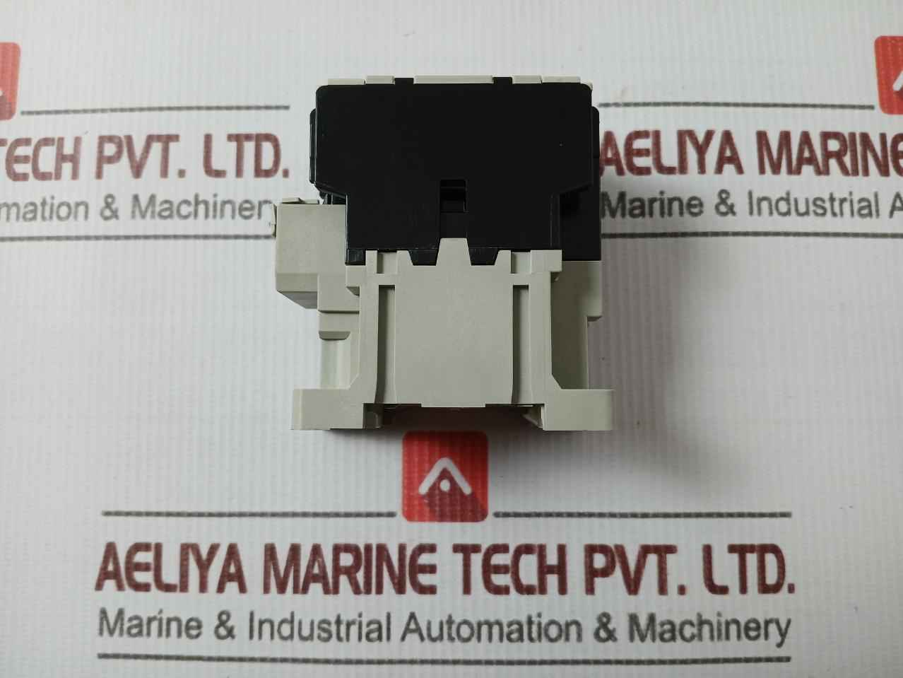 Togami Electric Pak-11J-p2547-p3300 Magnetic Contactor 380-400V 20A 50Hz
