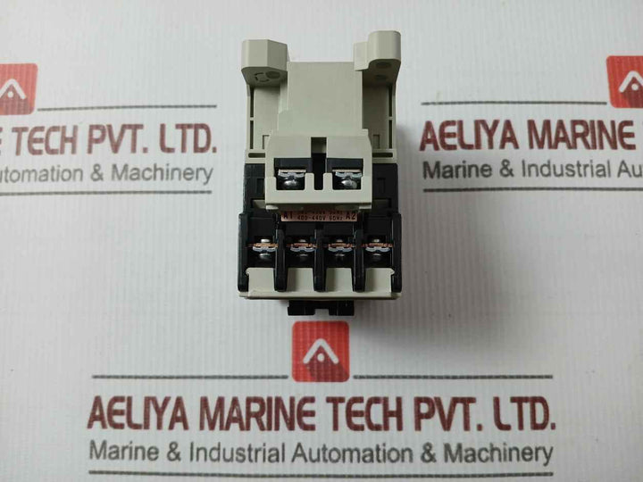 Togami Electric Pak-11J-p2547-p3300 Magnetic Contactor 380-400V 20A 50Hz