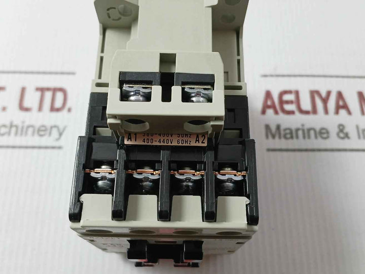 Togami Electric Pak-11J-p2547-p3300 Magnetic Contactor 380-400V 20A 50Hz