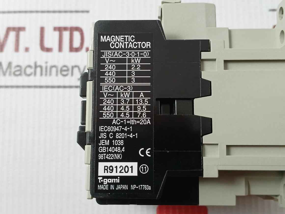 Togami Electric Pak-11J-p2547-p3300 Magnetic Contactor 380-400V 20A 50Hz