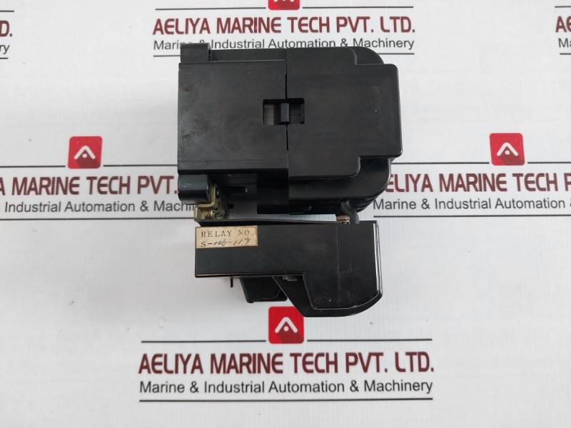 Togami Pak-25U Magnetic Contactor With Relay S-106-117, Cr-20-3 Jem A-1-0 600V