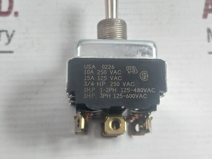 Toggle Switch 10A 250 Vac Cutler-hammer