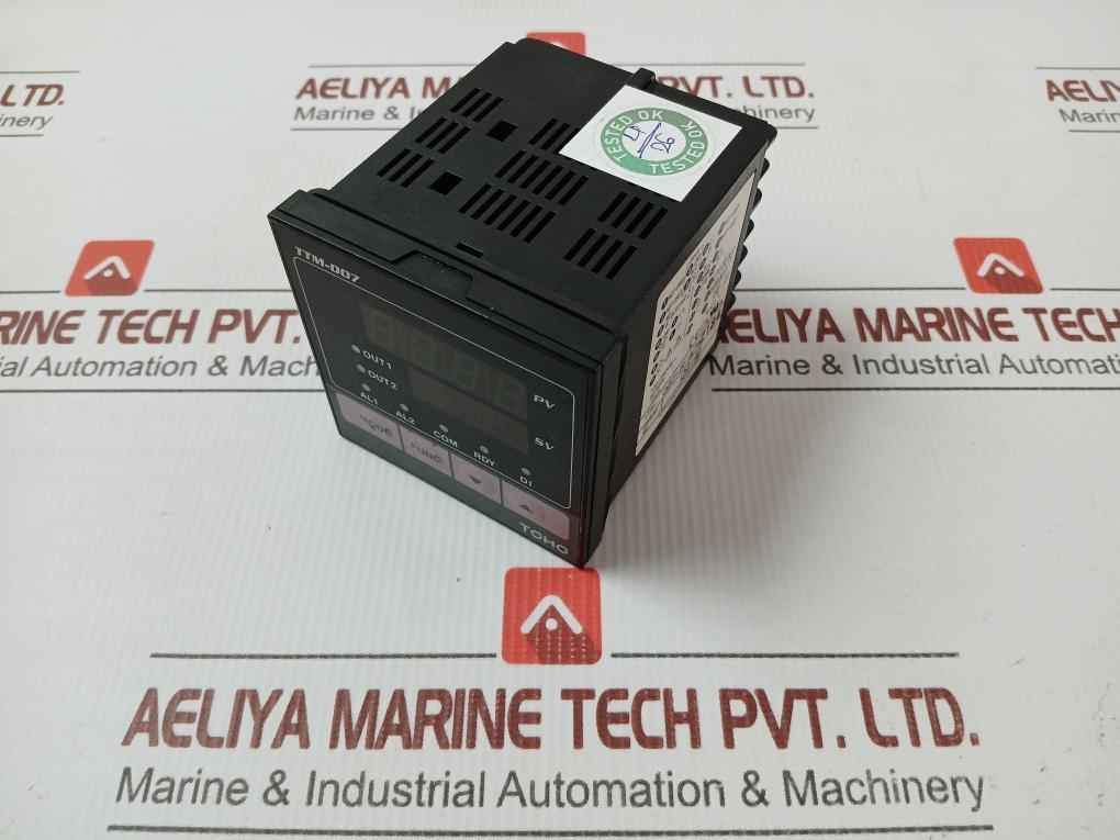 Toho Electronics Digital Temperature Controller Ttm-007-r-a-z134 100-240Vac