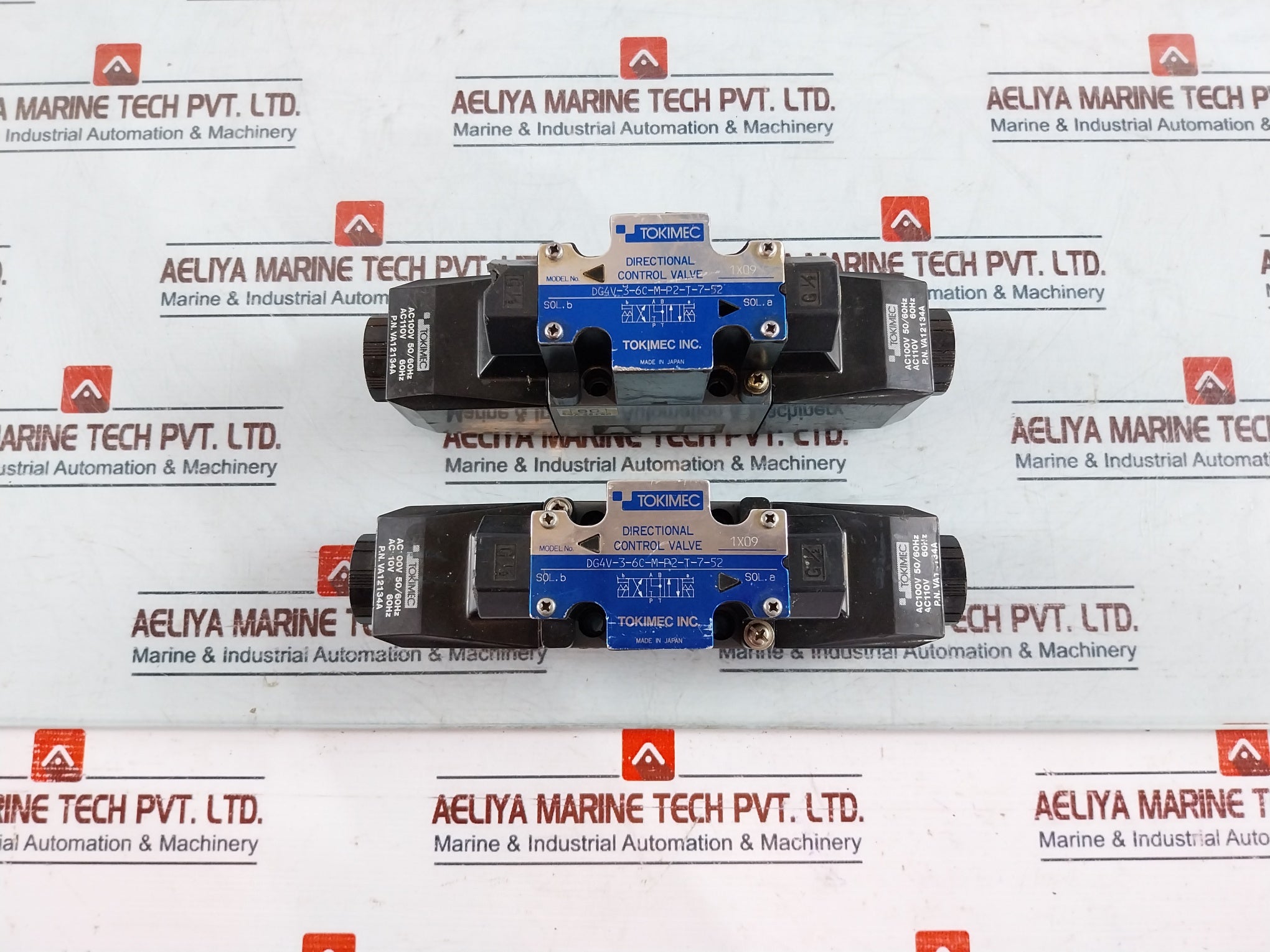 Tokimec Dg4V-3-6C-m-p2-t-7-52 Directional Control Valve