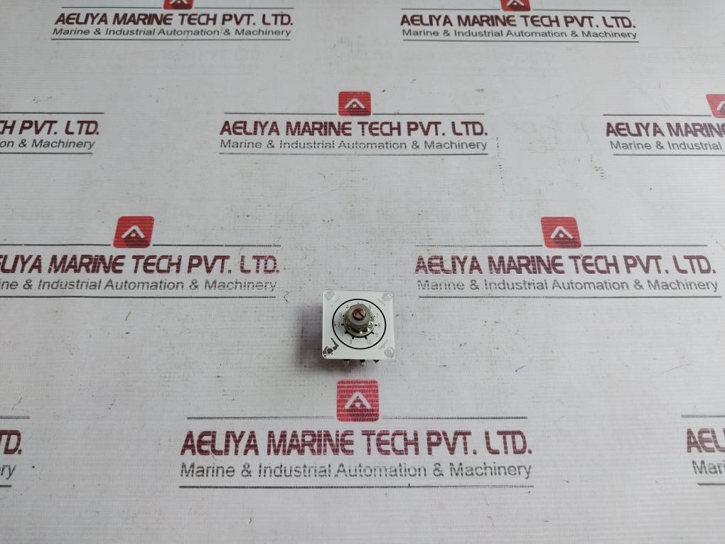 Tokyo Cosmos Rvj4Lat Resistor Potentiometer 8405 Sy 103B 0-10