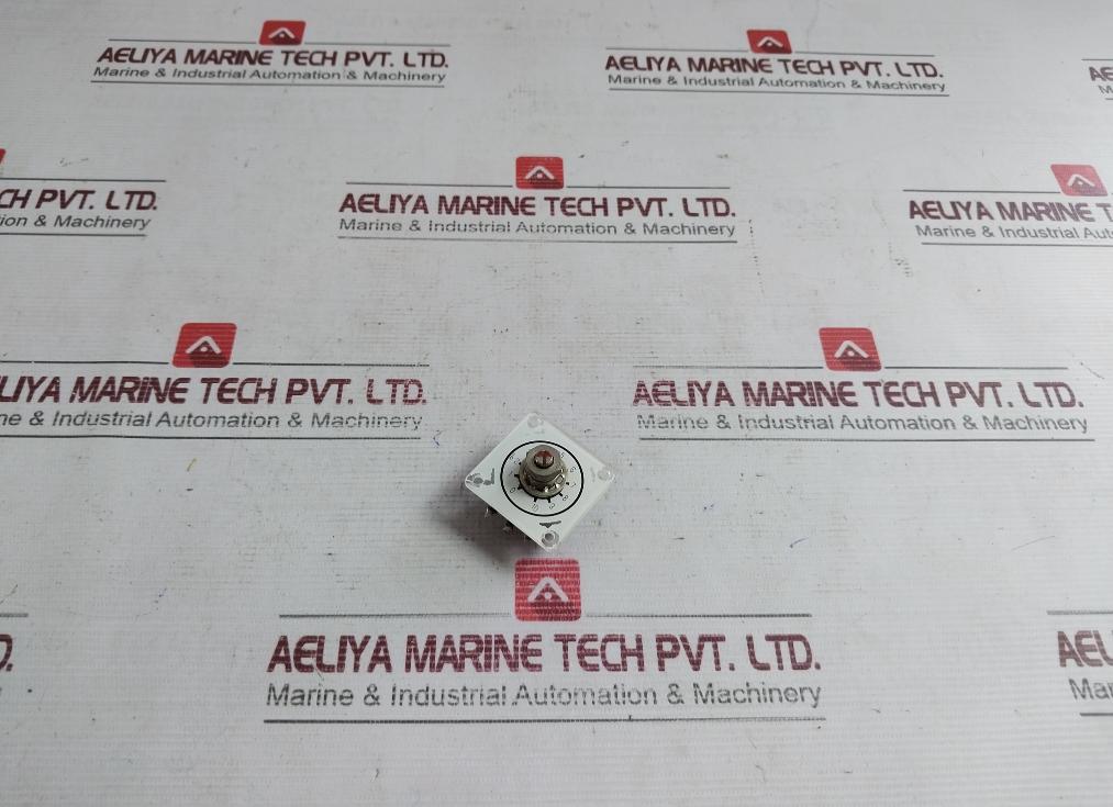 Tokyo Cosmos Rvj4Lat Resistor Potentiometer 8405 Sy 103B 0-10