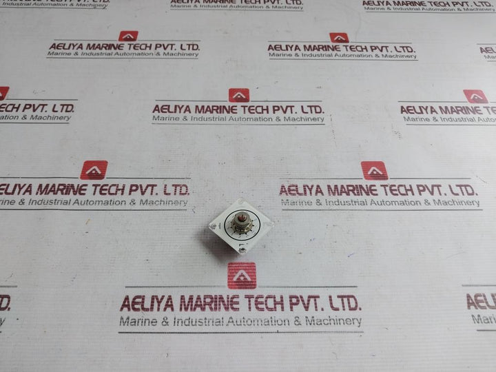 Tokyo Cosmos Rvj4Lat Resistor Potentiometer 8405 Sy 103B 0-10