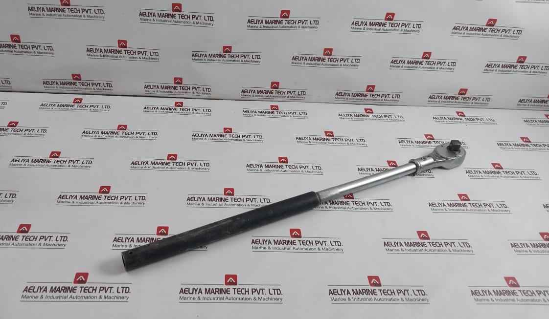 Tone 471 Ratchet Handle For Socket Wrench