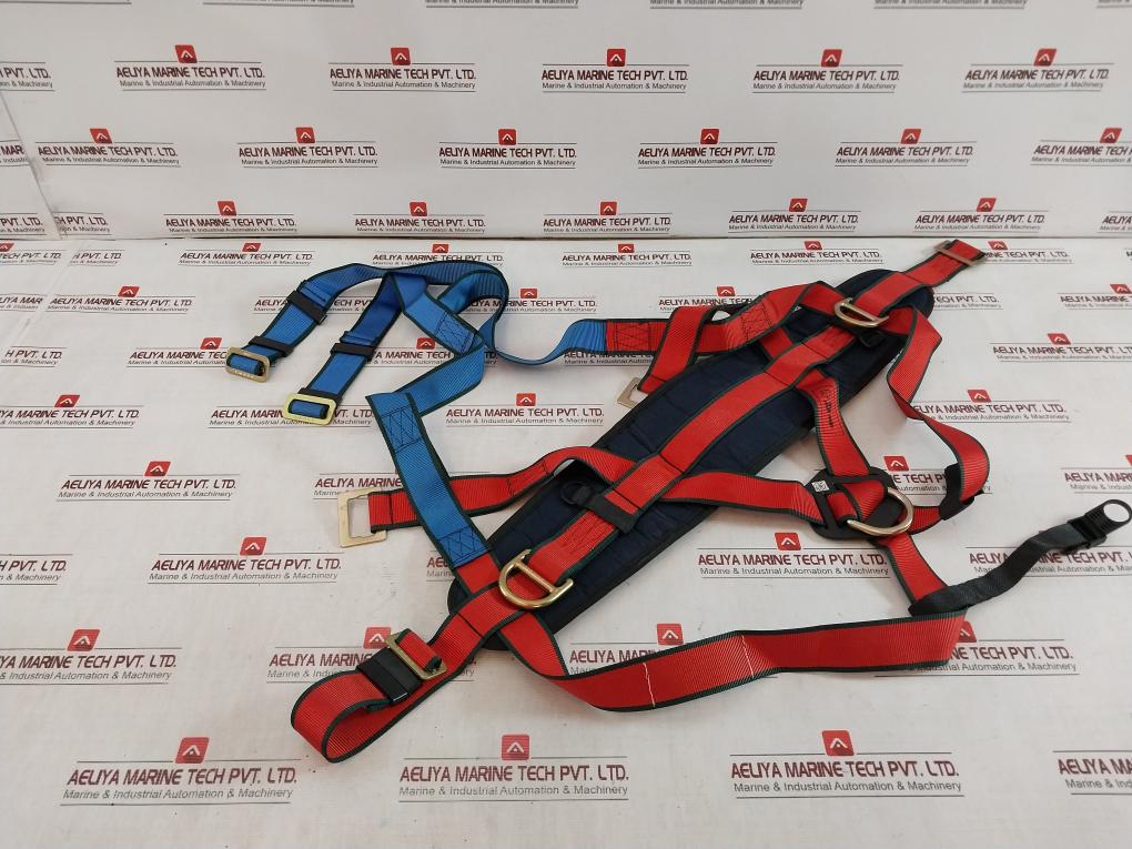 Top Lock 71045 Full Body Harness 361:2002 Dr007 Ck 4M 01 01 18