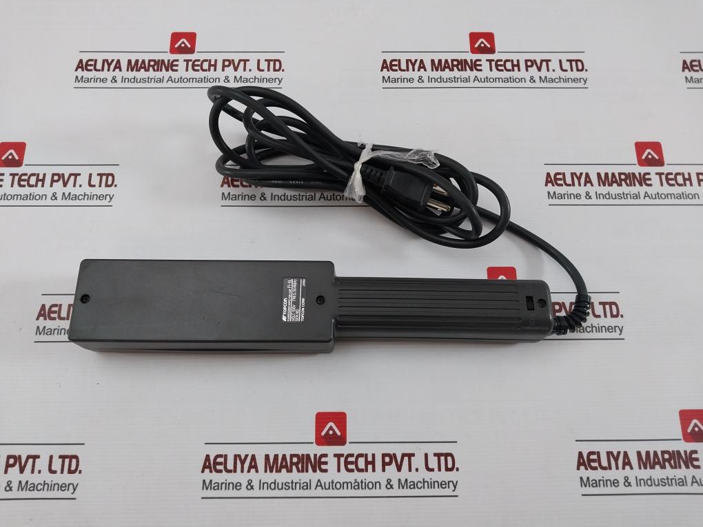 Topcon Fi-5L Fluorescence Inspection Lamp 50/60Hz (Not Working)