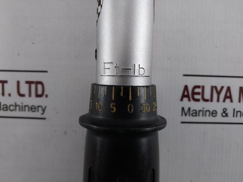 Torque Wrench 0-30 Ft- Lb, 1Ft-lb=0.1383Mkg=1.3556Nm, 1Mkg=7.233Ft-lb=9.806Nm