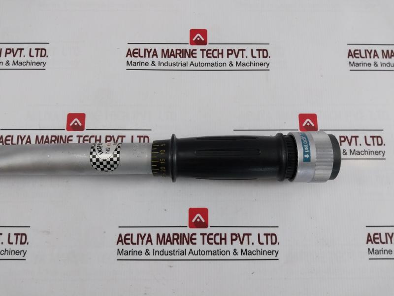 Torque Wrench 0-30 Ft- Lb, 1Ft-lb=0.1383Mkg=1.3556Nm, 1Mkg=7.233Ft-lb=9.806Nm
