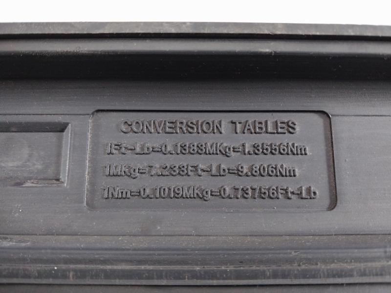 Torque Wrench 0-30 Ft- Lb, 1Ft-lb=0.1383Mkg=1.3556Nm, 1Mkg=7.233Ft-lb=9.806Nm