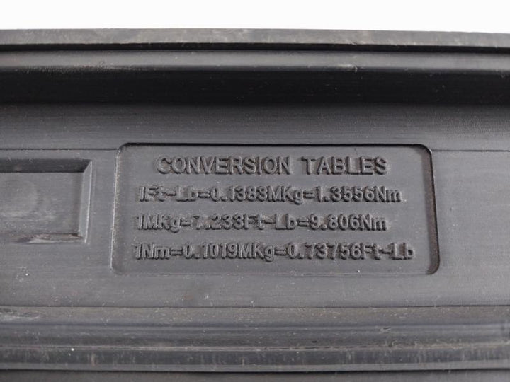 Torque Wrench 0-30 Ft- Lb, 1Ft-lb=0.1383Mkg=1.3556Nm, 1Mkg=7.233Ft-lb=9.806Nm