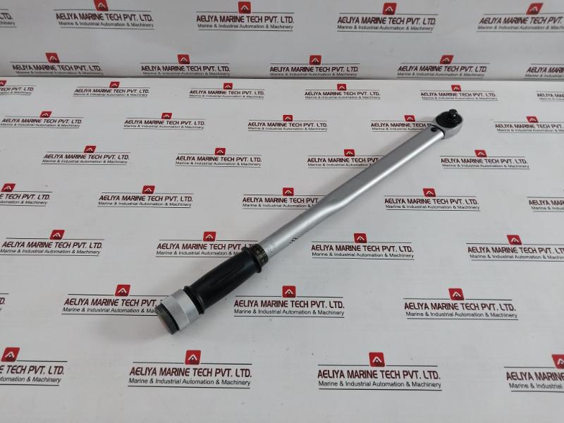 Torque Wrench 0-30 Ft- Lb, 1Ft-lb=0.1383Mkg=1.3556Nm, 1Mkg=7.233Ft-lb=9.806Nm