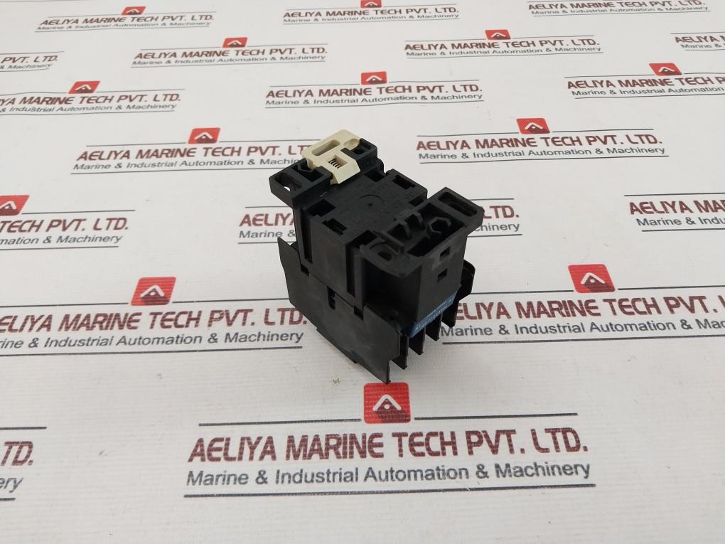 Toshiba C11J Magnetic Contactor 20A 100V 50Hz