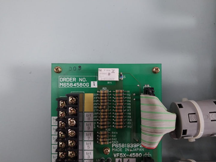 Toshiba P6581939P2 Control Panel 400V Class Vf5X-4580 A 4