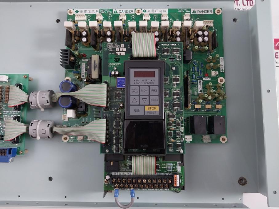 Toshiba P6581939P2 Control Panel 400V Class Vf5X-4580 A 4