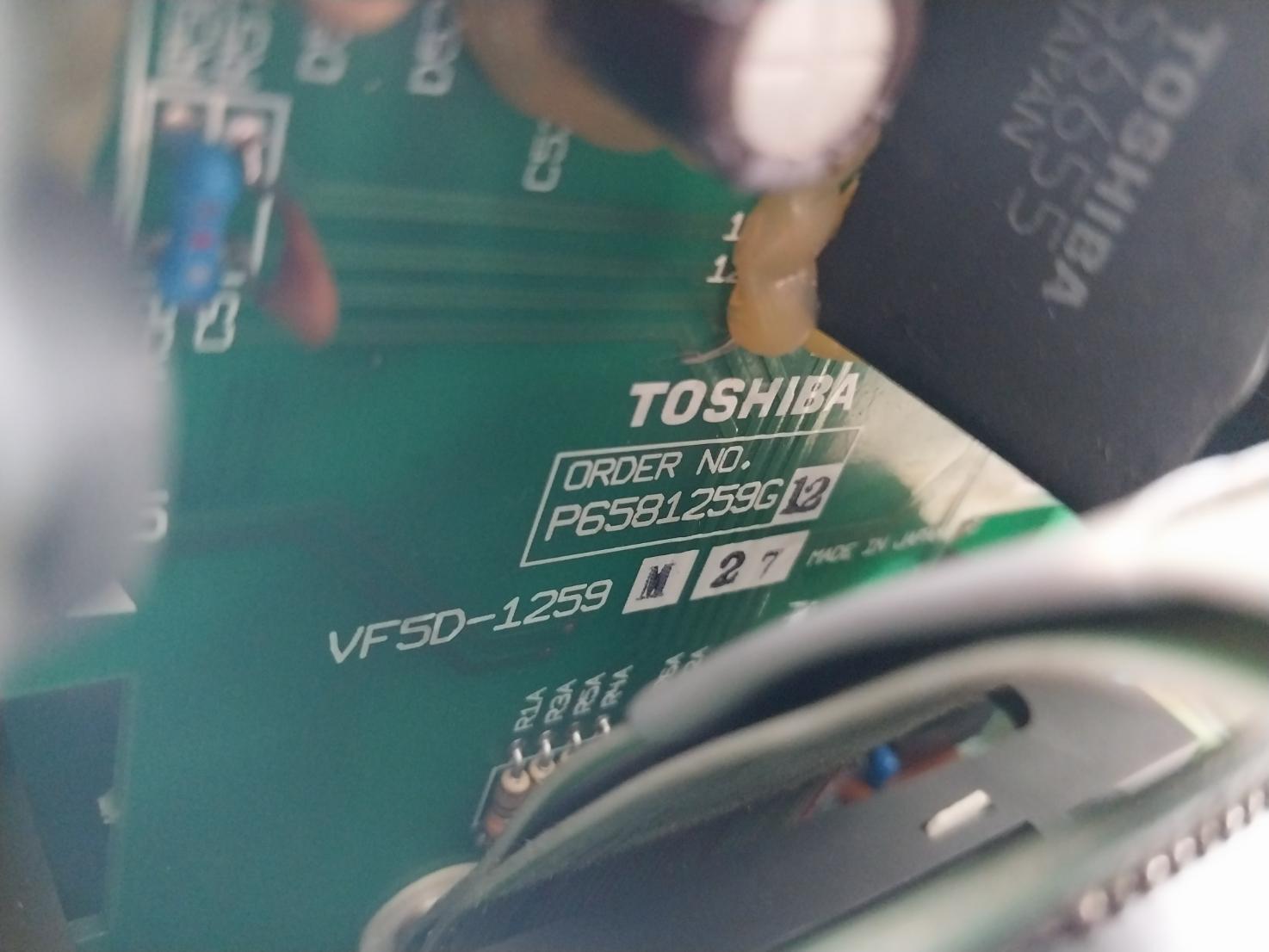 Toshiba P6581939P2 Control Panel 400V Class Vf5X-4580 A 4