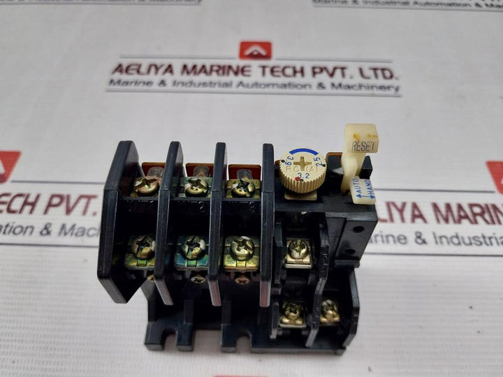 Toshiba Q-20 Overload Relay 2.5–3.9A Ac600V Max 3.27A