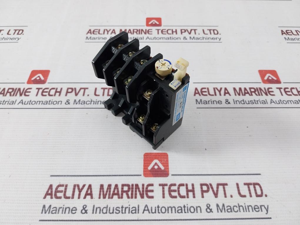 Toshiba Q-20 Overload Relay 2.5–3.9A Ac600V Max 3.27A