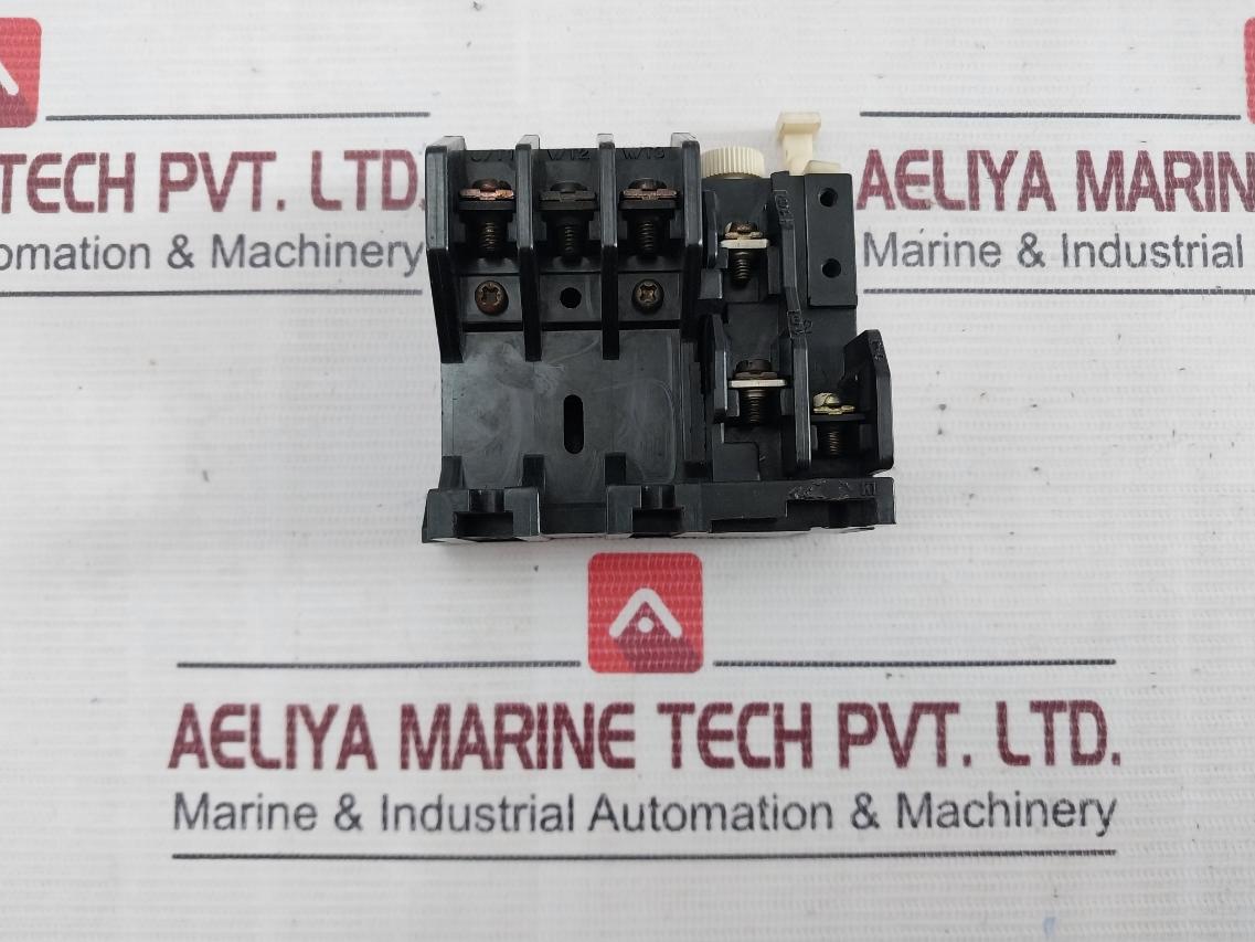 Toshiba R-20 Overload Relay Ac 600V 3.27A Jem-1356