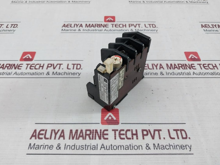 Toshiba R-20 Overload Relay Ac 600V 3.27A Jem-1356