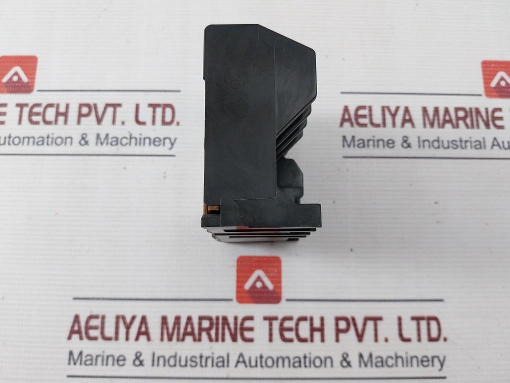 Toshiba R-20T Overload Relay 3.4–5.0A Ac600V 220/440V
