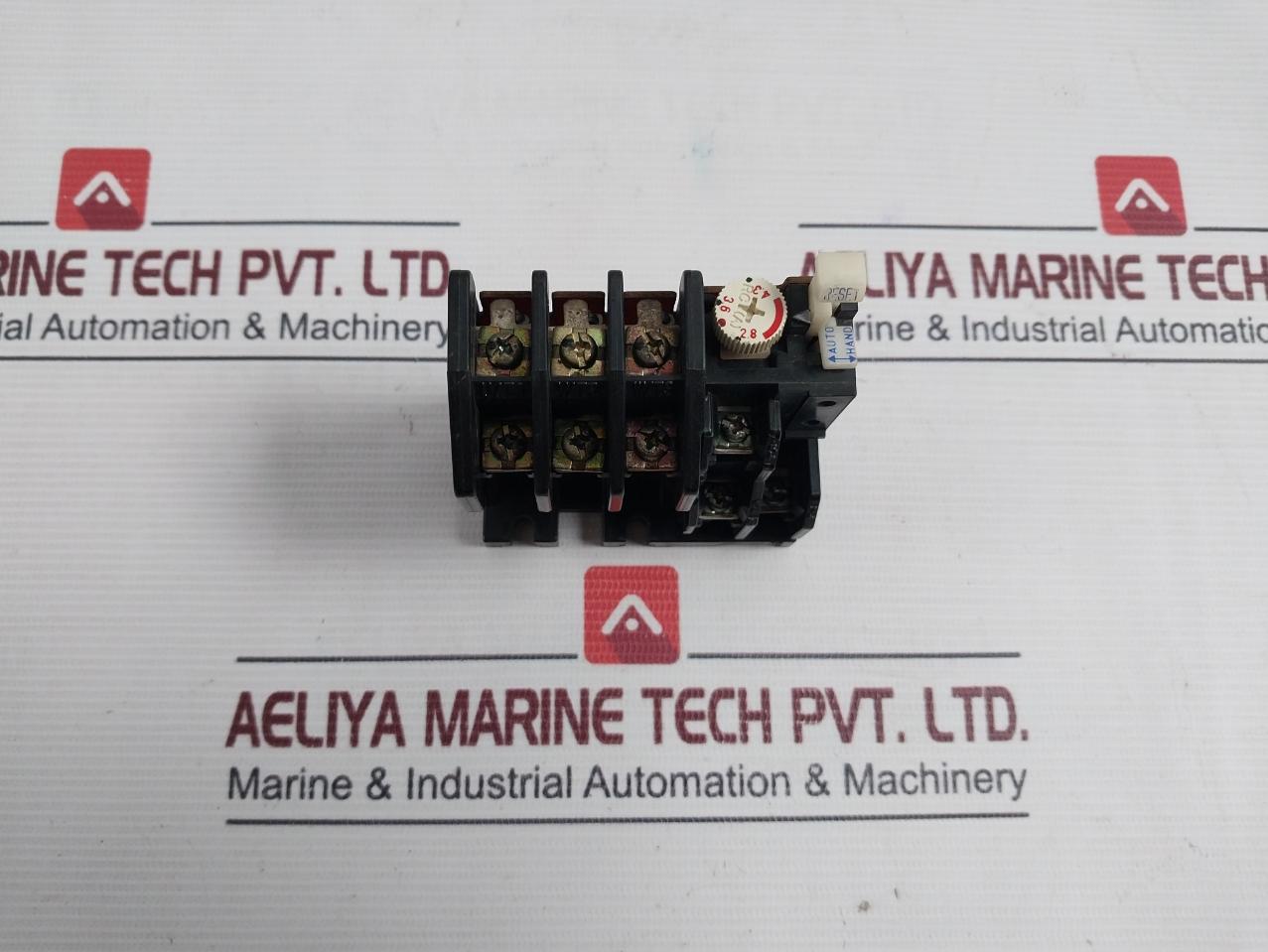 Toshiba R-20T Overload Relay Ac220V-3A Jem-1356 3.27A