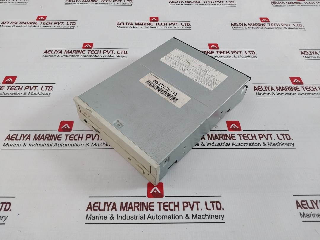 Toshiba Xm-5701B Internal Cd-rom Drive Cj6At96-024 5A70319